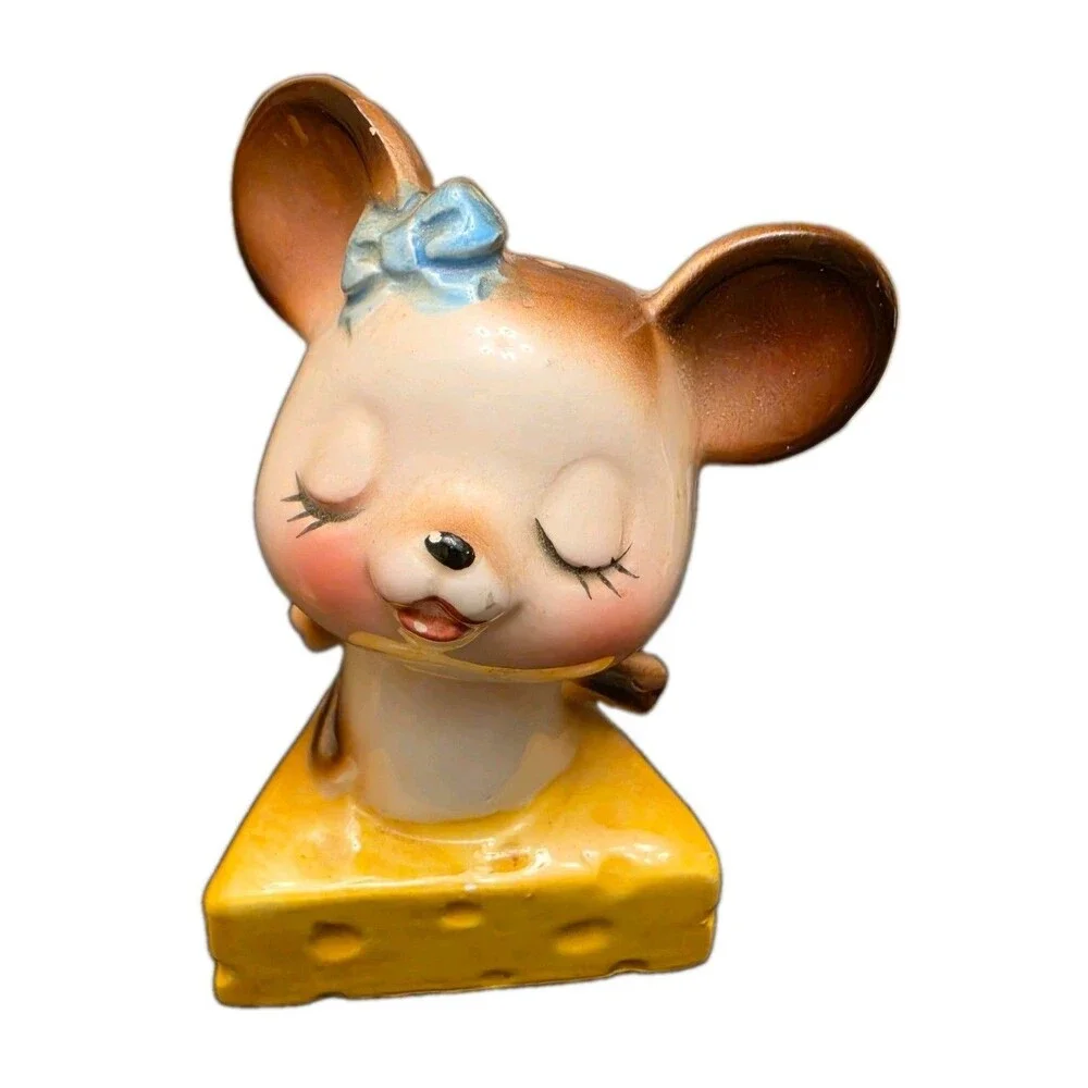 Vintage Mice Cheese Salt Pepper Shakers Japan Ceramic Hand Painted Cute